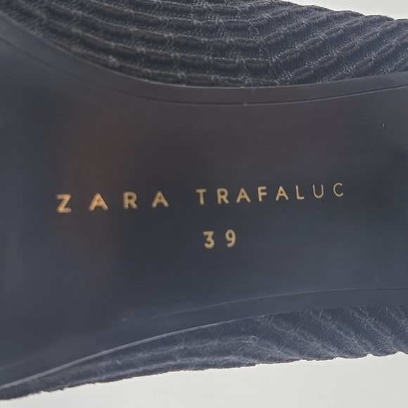 995- Zara Women's Fabric Strech Socks Ankle Boots Size 8 NWT - Picture 8 of 9
